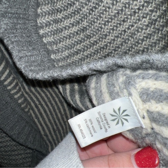 Athleta | Sierra Wrap Cocoon Wool Cashmere Sweater Small - Picture 6 of 7